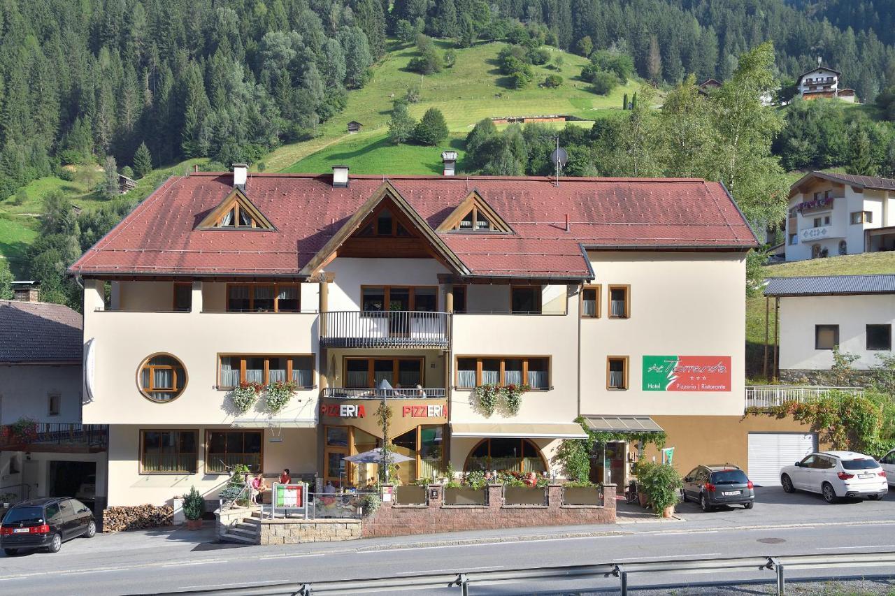 Hotel Al Torrente 湖城 外观 照片