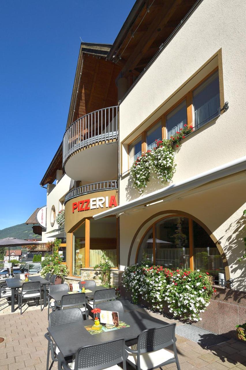 Hotel Al Torrente 湖城 外观 照片
