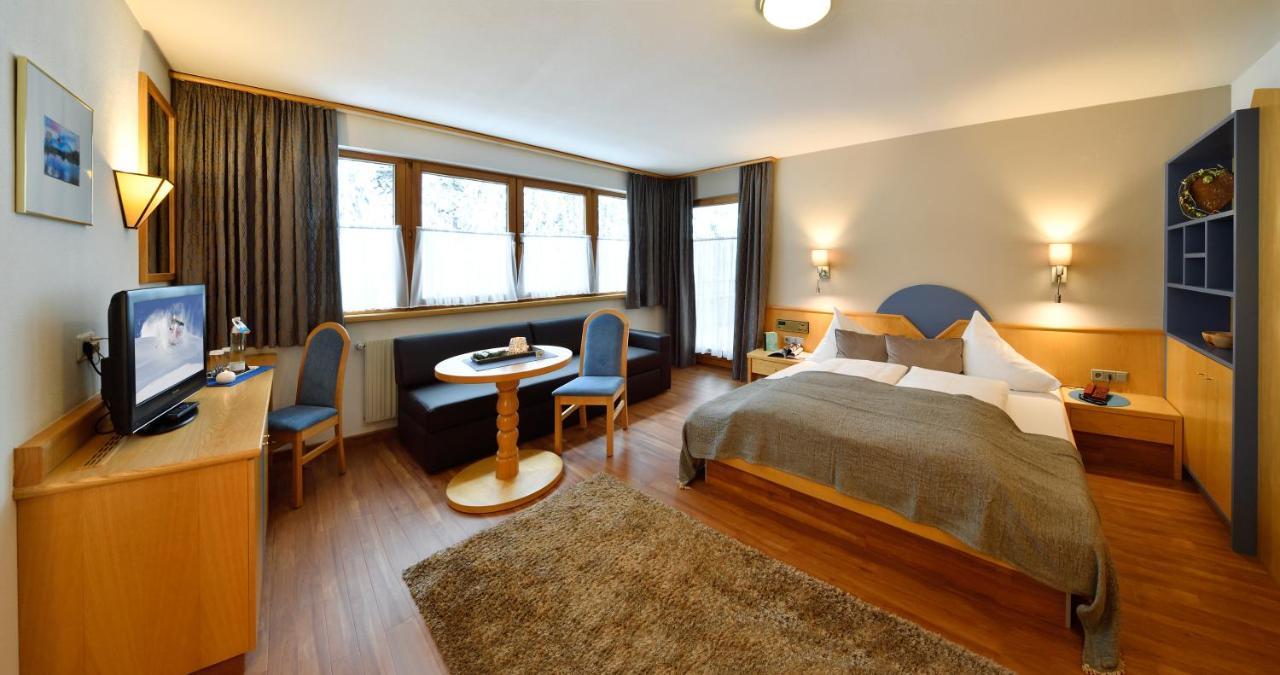 Hotel Al Torrente 湖城 外观 照片